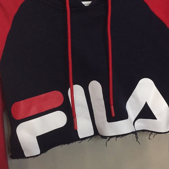 FILA Cropped Hoodie - Picture 4 of 4